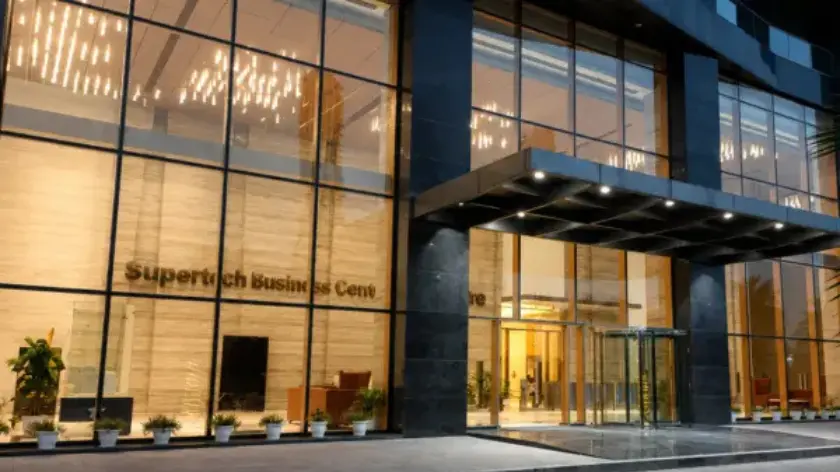 Fully furnished 514 sq ft office interior with cabin and workstations, Supernova Astralis Noida