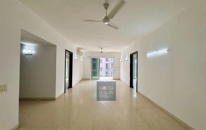 4 BHK apartment for sale in Commonwealth Games Village Delhi near Akshardham with modern interiors