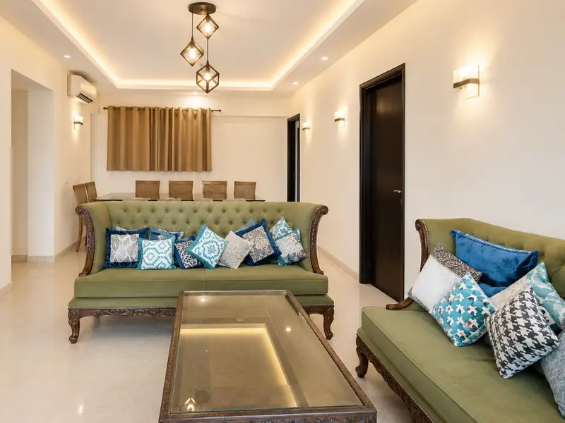 CWG Village 5 BHK rental apartment
            Akshardham Delhi