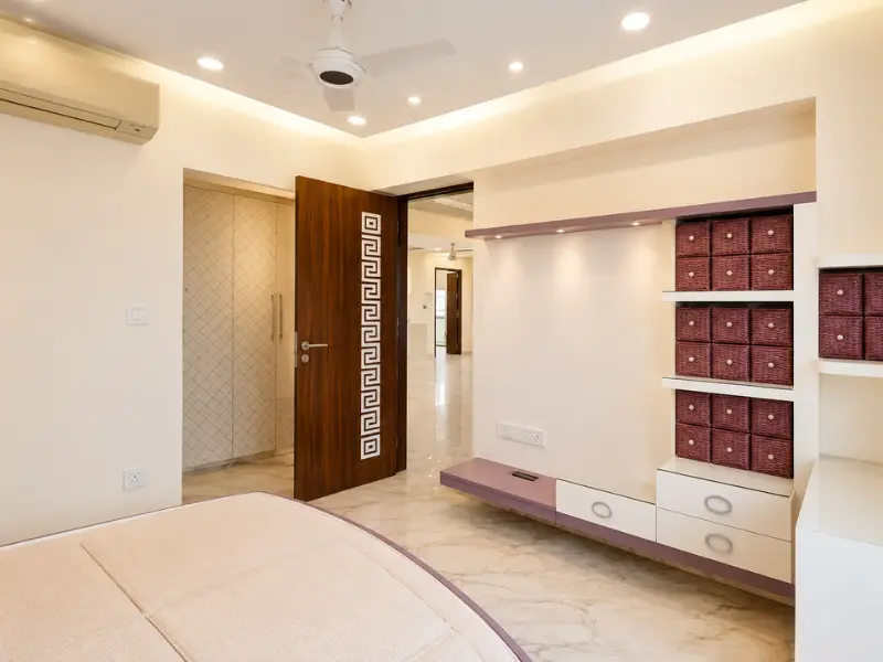 CWG Village 4 BHK rental apartment
            Akshardham Delhi